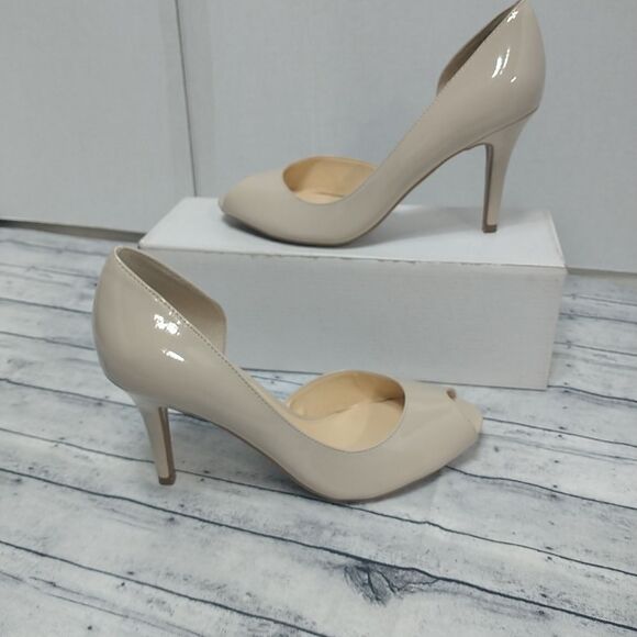 Marc Fisher D'Orsay Woman's SZ 7M Heels Nude Patent Leather Peep Toe Joey . - Picture 3 of 10